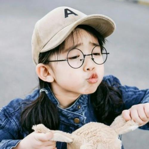 巴黎城下的少年的头像-白菜网社区