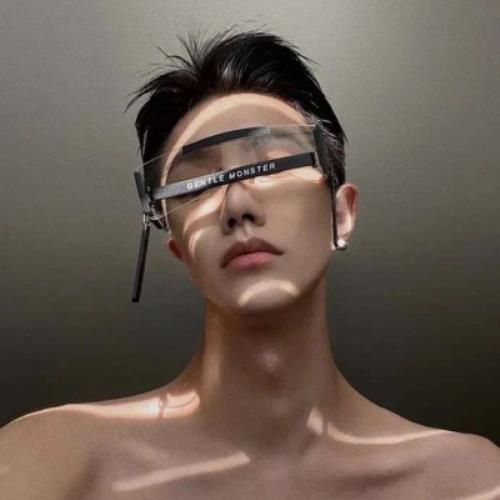 傲娇范女王的头像-白菜网社区